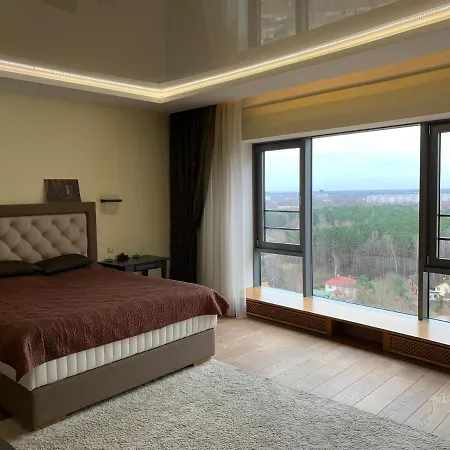 Bright And Cozy In A New Building
